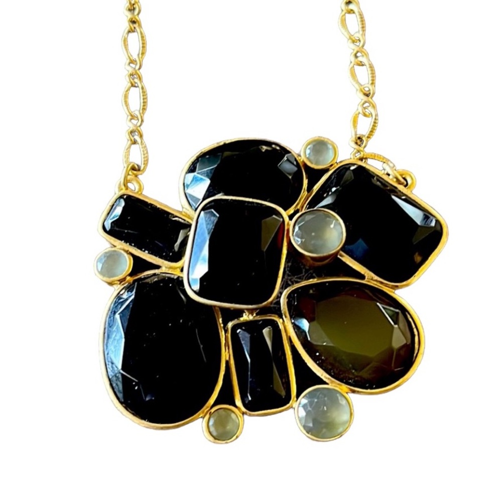 ANN TAYLOR Purple & Gray Stone Necklace w/ Gold tone adjustable chain.